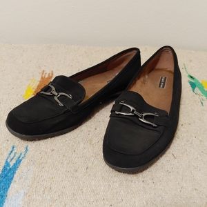 Black rivet loafers